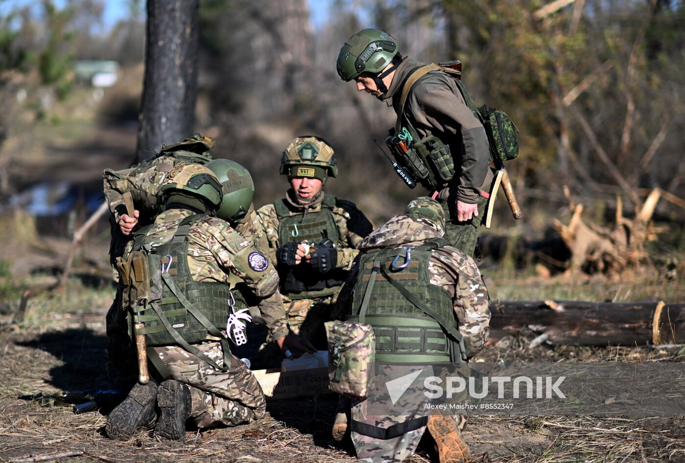 Russia Ukraine Military Operation Troops Training