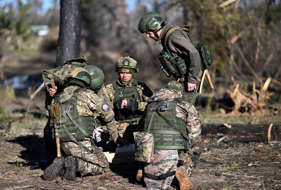 Russia Ukraine Military Operation Troops Training