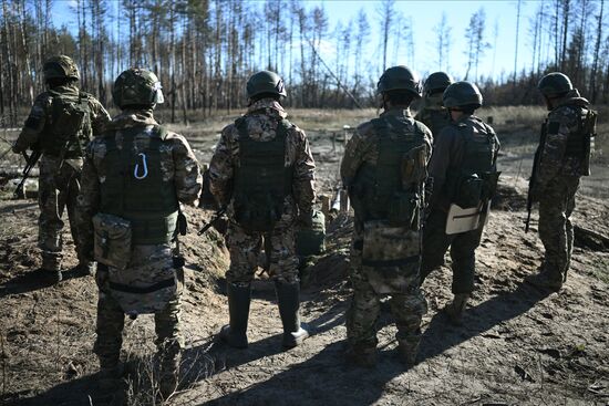 Russia Ukraine Military Operation Troops Training