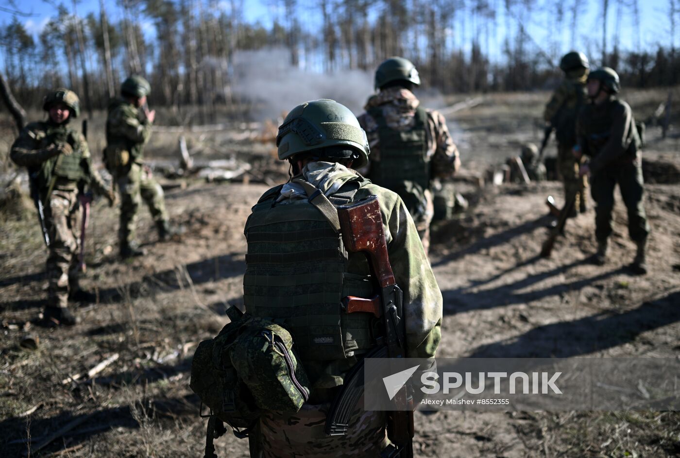 Russia Ukraine Military Operation Troops Training