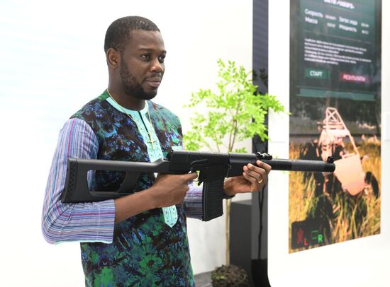 International RUSSIA EXPO Forum and Exhibition. Burkina-Faso delegation