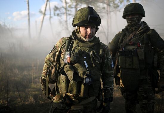 Russia Ukraine Military Operation Troops Training