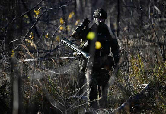 Russia Ukraine Military Operation Troops Training