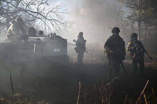 Russia Ukraine Military Operation Troops Training