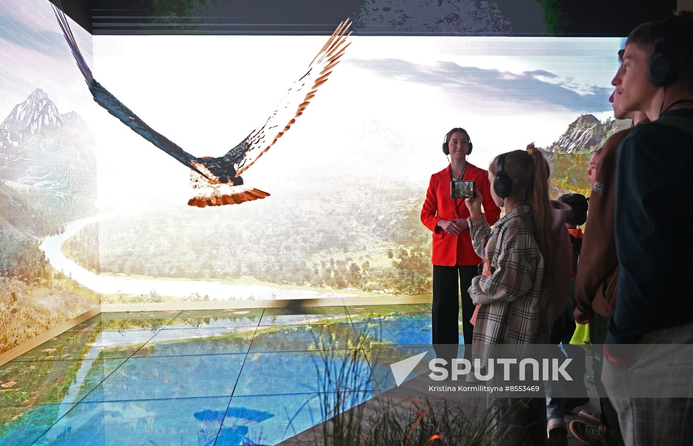 International RUSSIA EXPO forum and exhibition. Children's groups from various regions