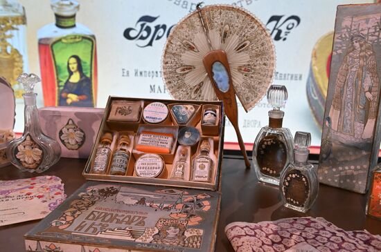 The Glorious Perfumers of Royal Russia exhibition
