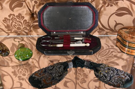 The Glorious Perfumers of Royal Russia exhibition