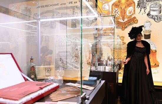 The Glorious Perfumers of Royal Russia exhibition