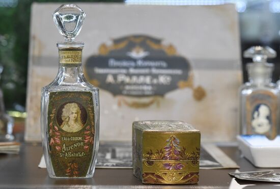 The Glorious Perfumers of Royal Russia exhibition
