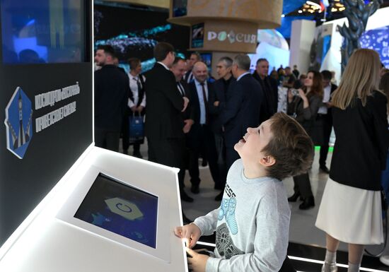 The International RUSSIA EXPO forum and exhibition. Pavilion 75. Location: Russia, Moscow. Author: Maksim Blinov/Sputnik. International RUSSIA EXPO forum and exhibition