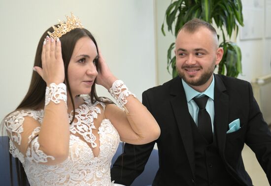 RUSSIA EXPO. Wedding at VDNKh: A Day of Cosmic Scale