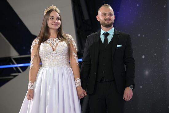 RUSSIA EXPO. Wedding at VDNKh: A Day of Cosmic Scale