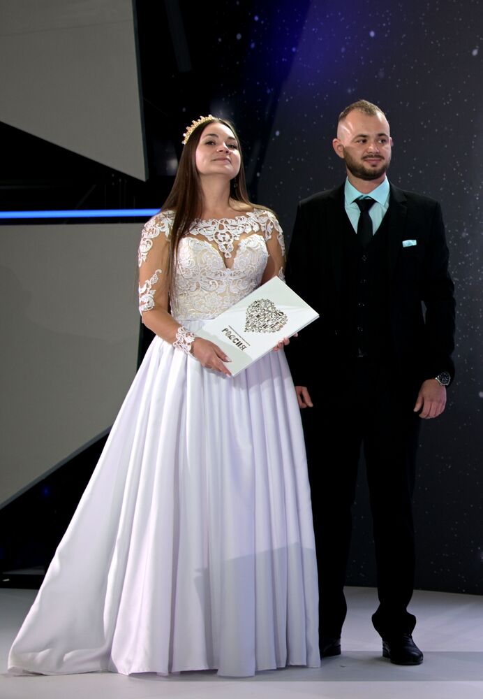 RUSSIA EXPO. Wedding at VDNKh: A Day of Cosmic Scale