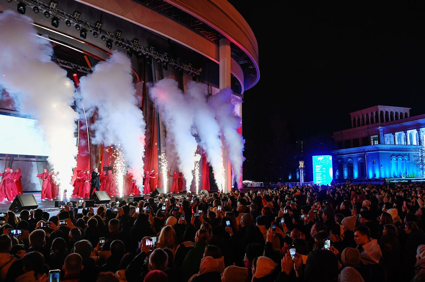 International RUSSIA EXPO forum and exhibition. Singer Oleg Gazmanov tribute show