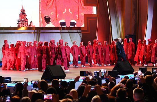 International RUSSIA EXPO forum and exhibition. Singer Oleg Gazmanov tribute show