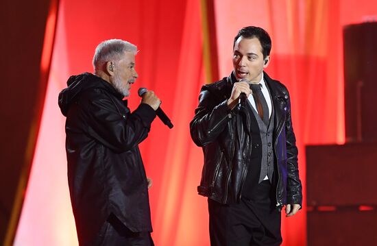 International RUSSIA EXPO forum and exhibition. Singer Oleg Gazmanov tribute show