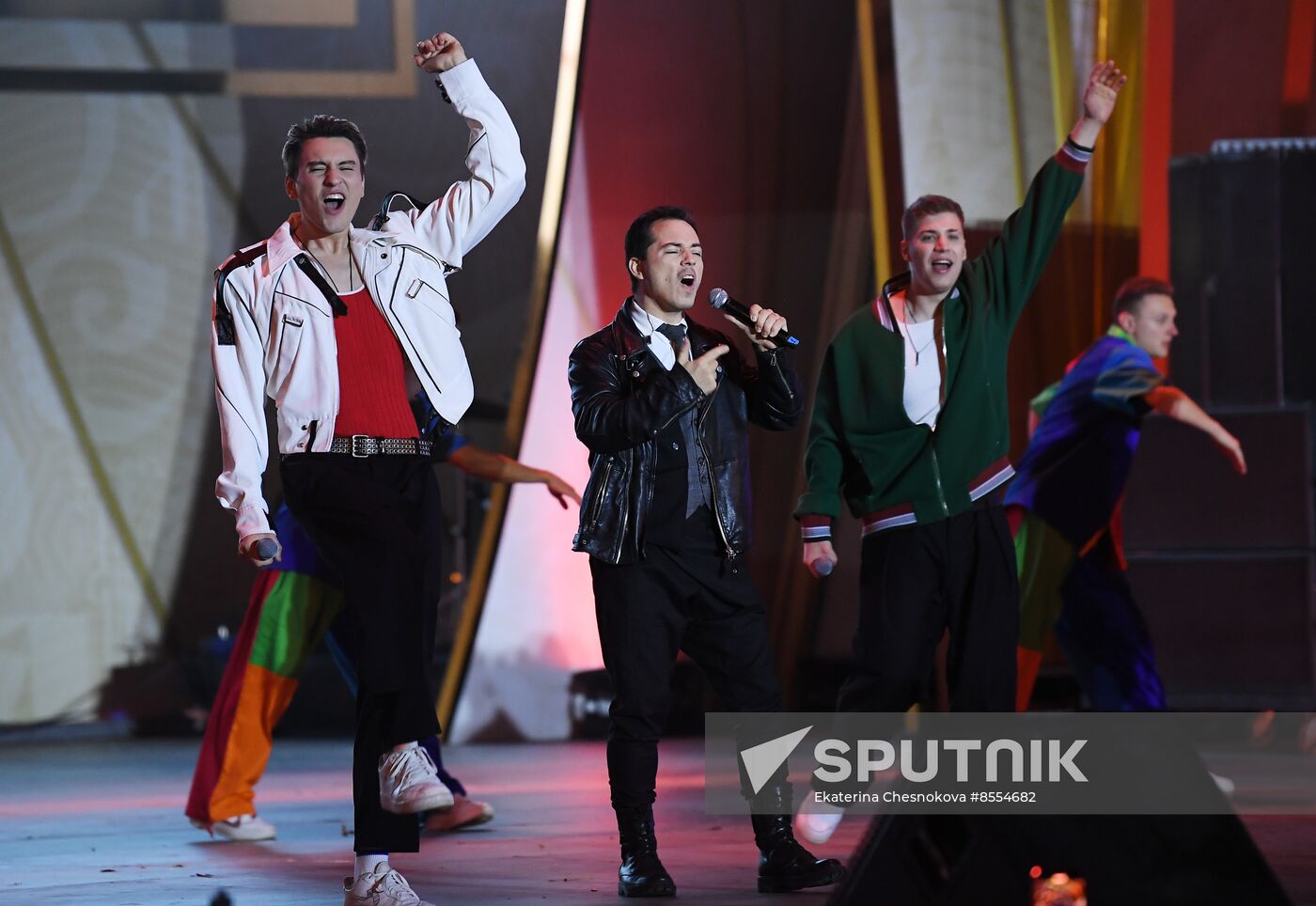 International RUSSIA EXPO forum and exhibition. Singer Oleg Gazmanov tribute show