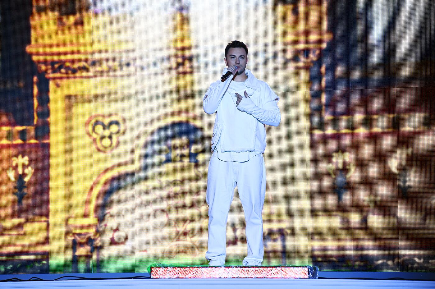 International RUSSIA EXPO forum and exhibition. Singer Oleg Gazmanov tribute show