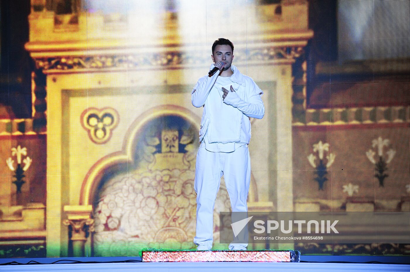 International RUSSIA EXPO forum and exhibition. Singer Oleg Gazmanov tribute show