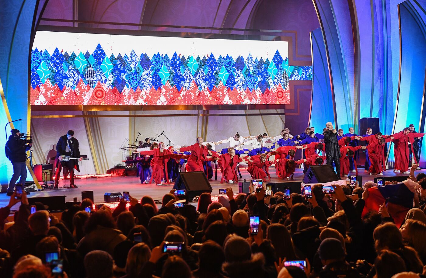 International RUSSIA EXPO forum and exhibition. Singer Oleg Gazmanov tribute show