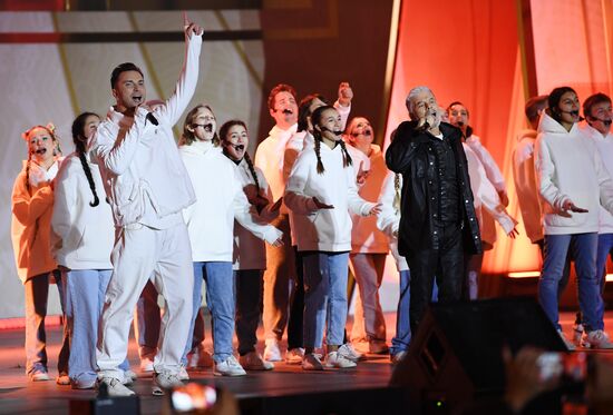 International RUSSIA EXPO forum and exhibition. Singer Oleg Gazmanov tribute show