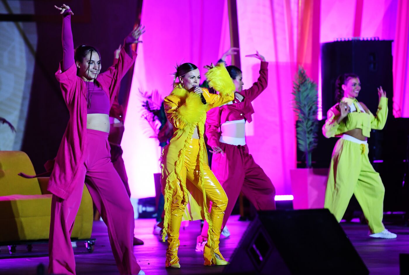 International RUSSIA EXPO forum and exhibition. Singer Oleg Gazmanov tribute show