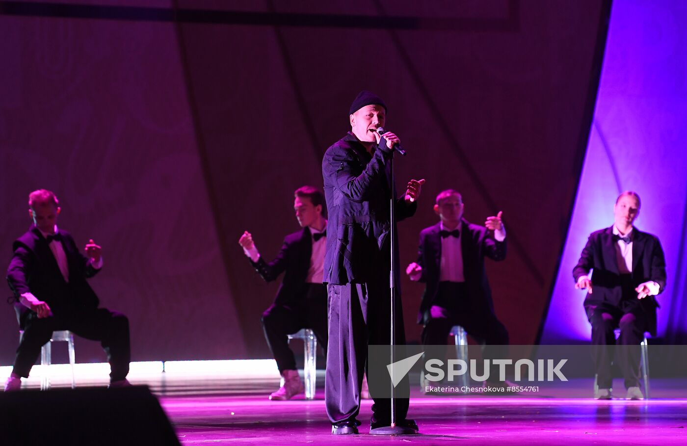 International RUSSIA EXPO forum and exhibition. Singer Oleg Gazmanov tribute show