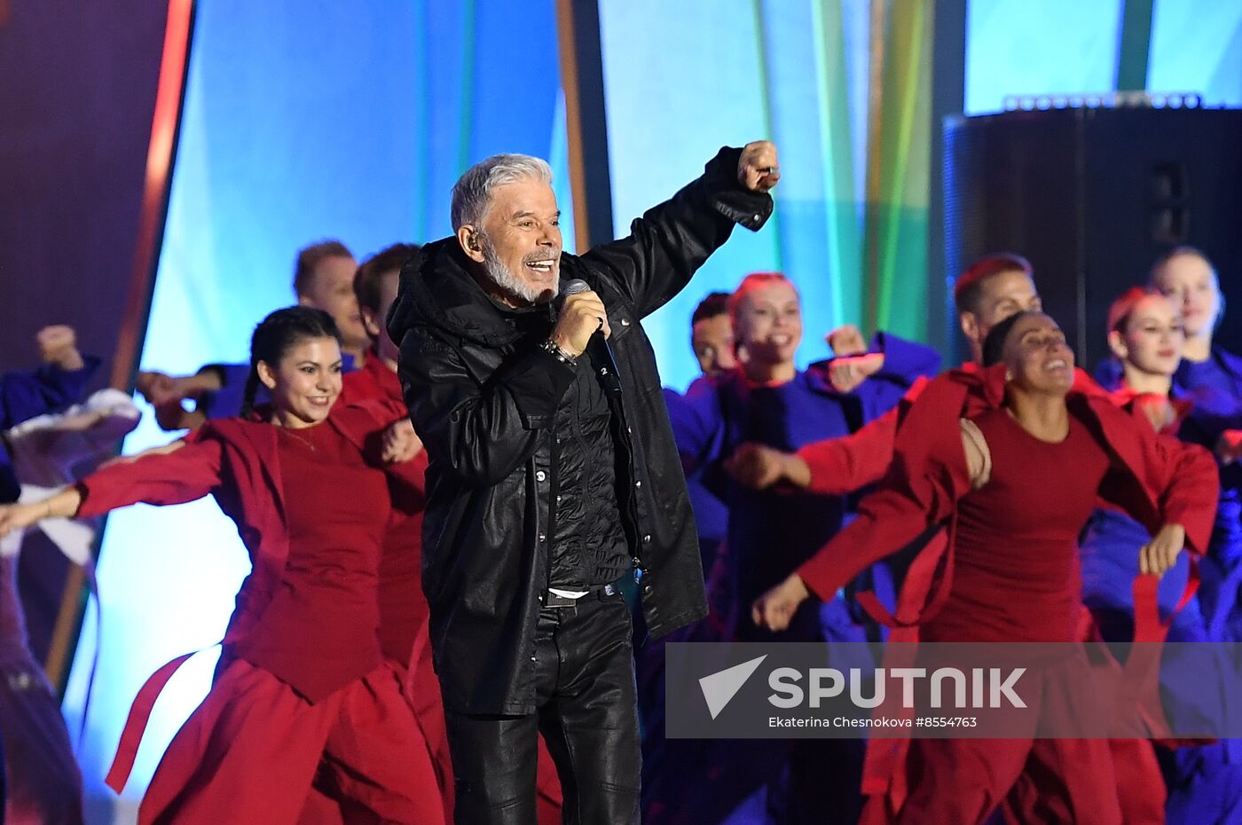International RUSSIA EXPO forum and exhibition. Singer Oleg Gazmanov tribute show