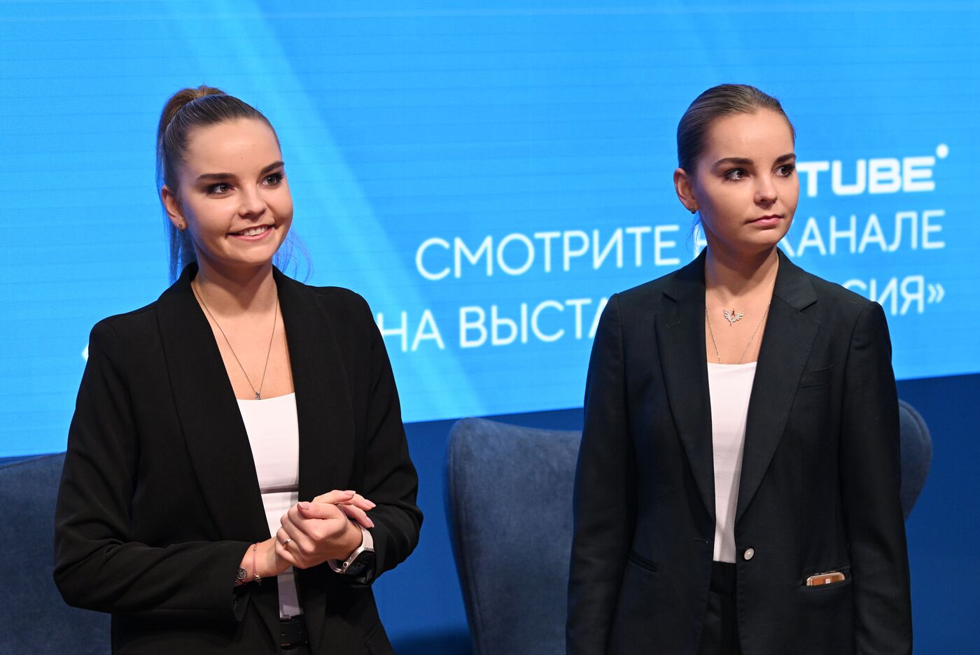 RUSSIA EXPO. Meeting with rhythmic gymnastics stars Dina and Arina Averina
