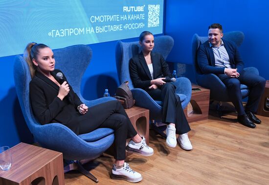 RUSSIA EXPO. Meeting with rhythmic gymnastics stars Dina and Arina Averina