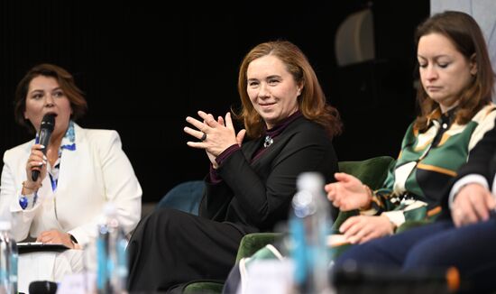 RUSSIA EXPO. Panel discussion: Positive Contribution in the Development of Environment, Country, and the World