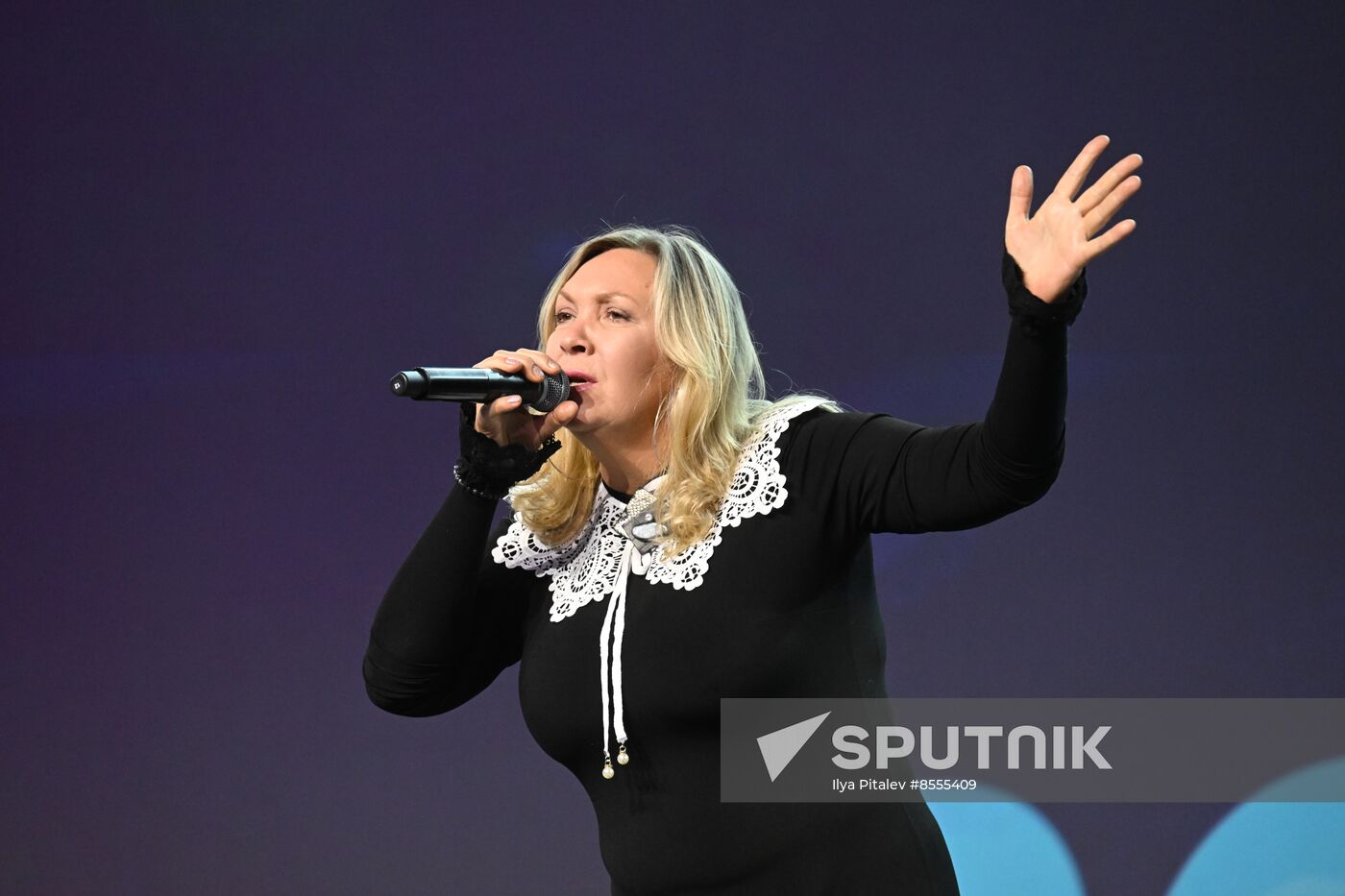 RUSSIA EXPO. Meeting with Oleg Gazmanov. Rodniki concert