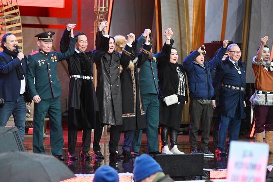 RUSSIA EXPO. Red Star band and Yury Kononov perform Russian Tank Alyosha song