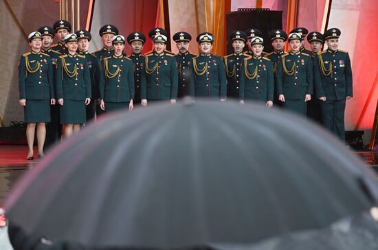 RUSSIA EXPO. Red Star band and Yury Kononov perform Russian Tank Alyosha song