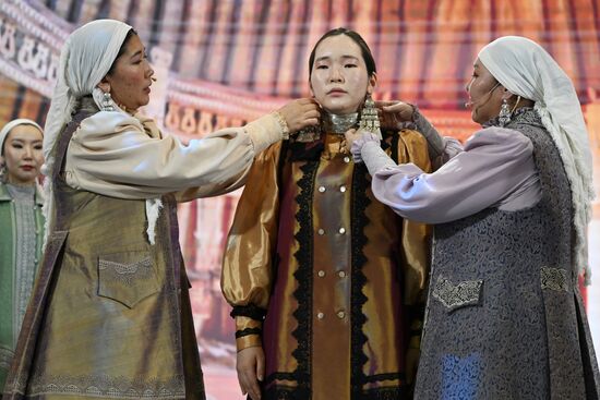 RUSSIA EXPO. Wedding ceremony with Yakut traditional rituals