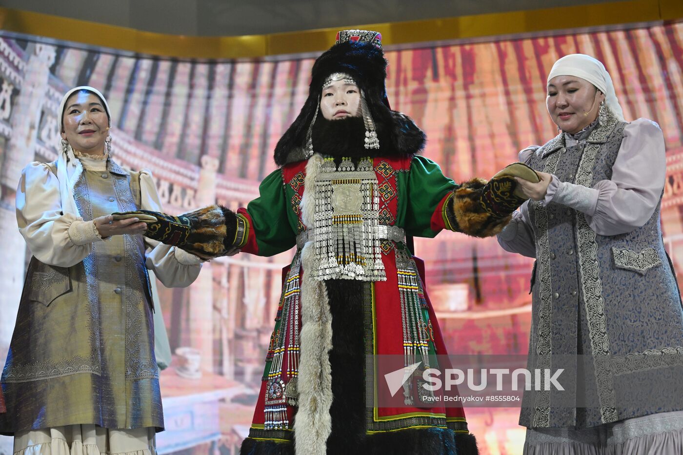 RUSSIA EXPO. Wedding ceremony with Yakut traditional rituals