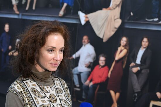 RUSSIA EXPO. Merited Artist of Russia Anna Bolshova's meet-and-greet with fans