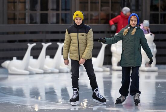 Russia Winter Leisure