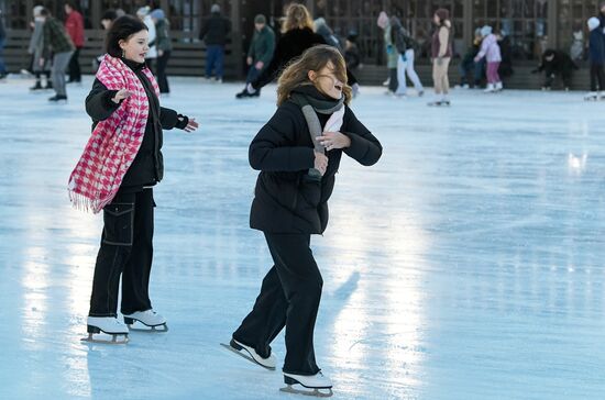 Russia Winter Leisure