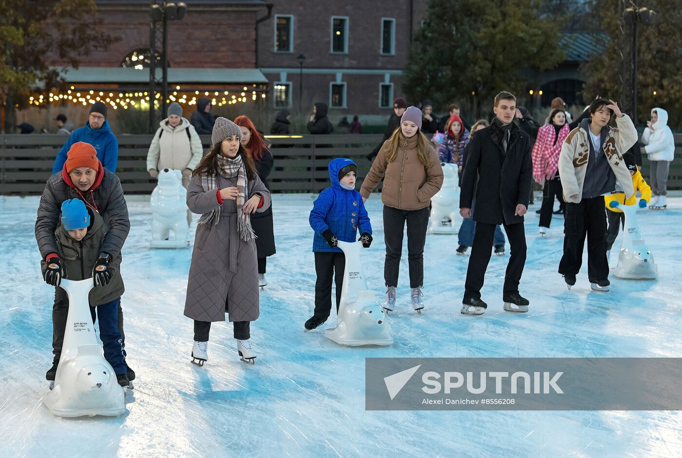 Russia Winter Leisure