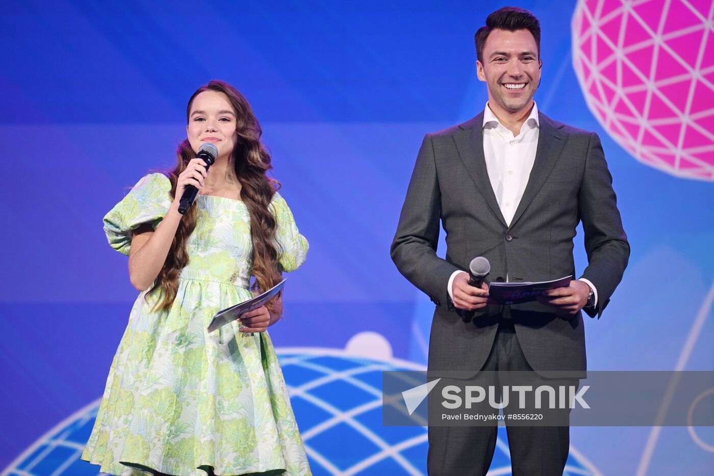 RUSSIA EXPO. Our Generation, international children's song TV contest of