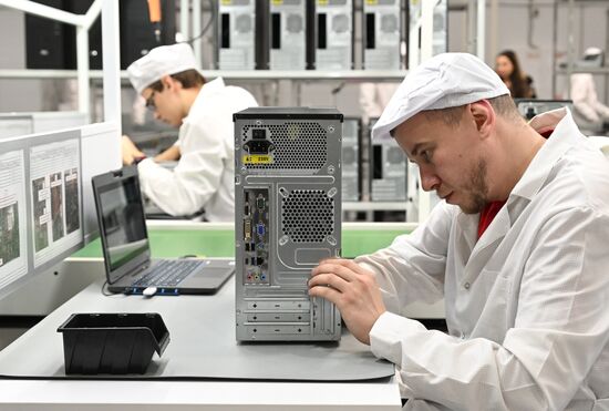 Russia Electronics Industry