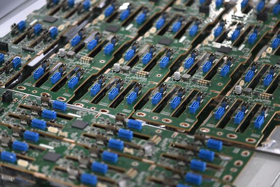 Russia Electronics Industry