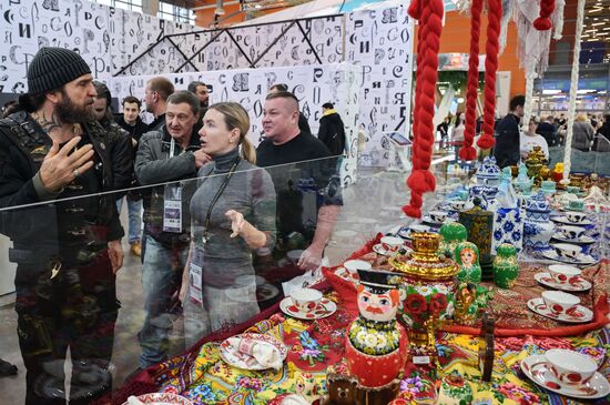 RUSSIA EXPO. Night Wolves bikers' club president Alexander 'Surgeon' Zaldastanov. Location: Russia, Moscow. Author: Vladimir Astapkovich/Sputnik. Night Wolves bikers' club president Alexander 'Surgeon' Zaldastanov visits RUSSIA EXPO