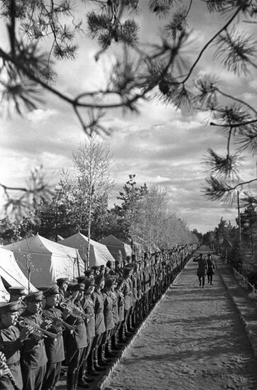70th Infantry Division's army exercises near Leningrad
