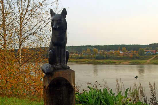 Fox monument in Totma
