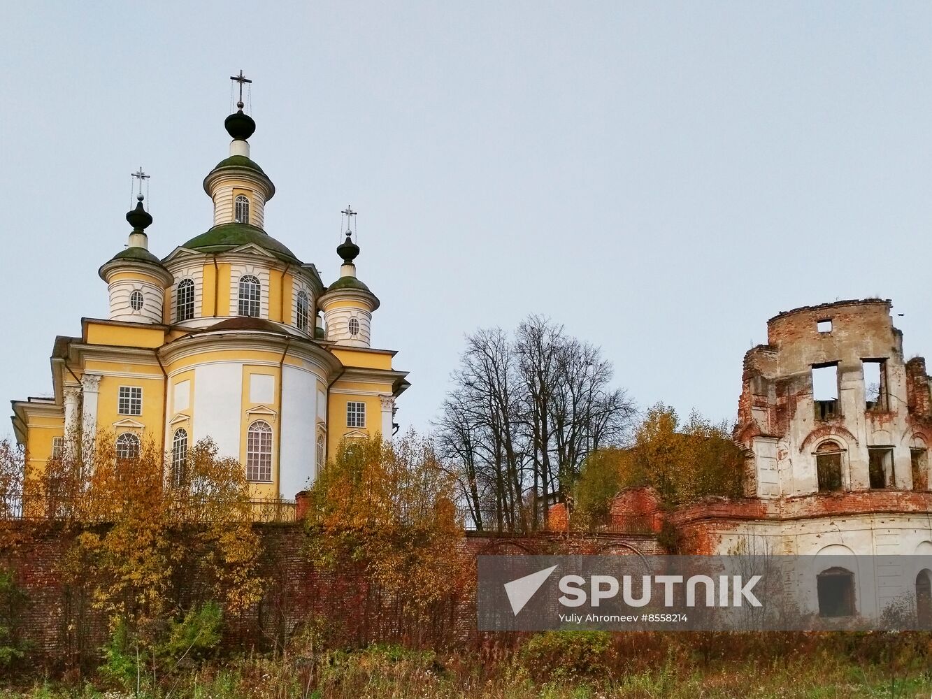 Spaso-Sumorin Monastery in Totma