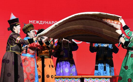 RUSSIA EXPO. Wedding ceremony in Buryat traditions