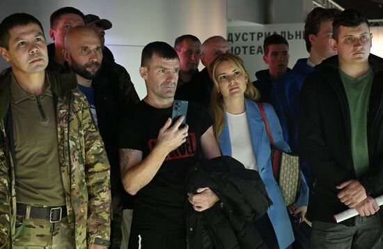 RUSSIA EXPO. Tour for fighters in the special military operation