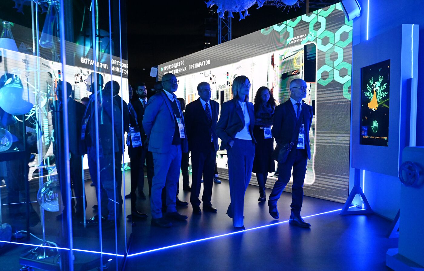 RUSSIA EXPO. Visit by diplomatic corps representatives